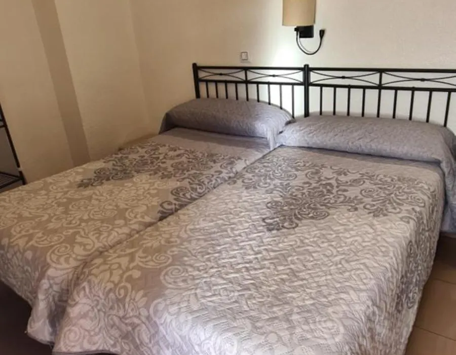 Hostal Trajano-1