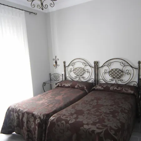 Hostal Roma-3